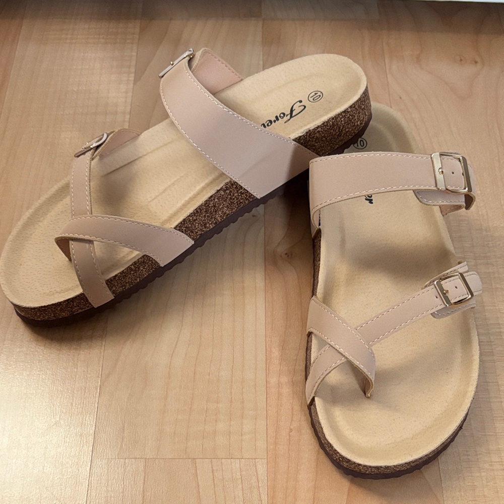 Women’s Beige Cross-Strap Sandals Size 10